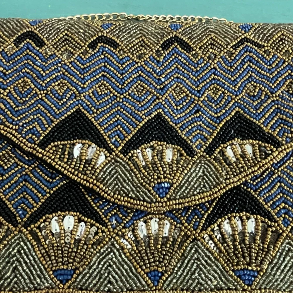 NWT Francesca’s Beaded Clutch with Chain Strap